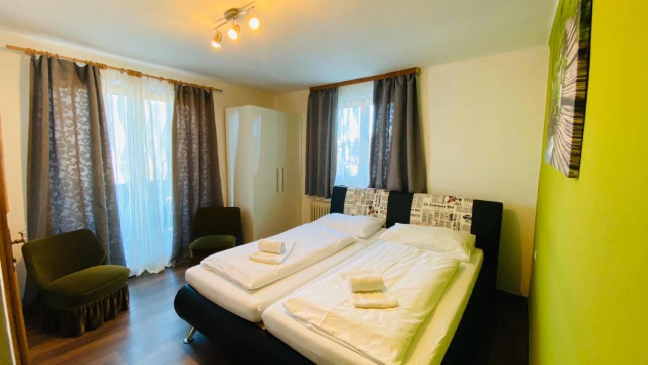 Holiday House Auer - By Four Seasons Apartments カプルーン エクステリア 写真